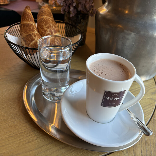 Schoggi & Amaretti
